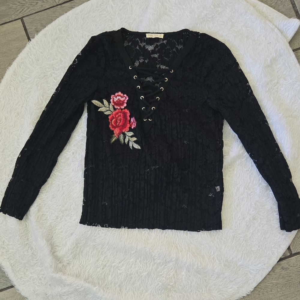 Miss Love Black Lace Embroidered Floral V Neck Lace Up Long Sleeve Top Size‎ S